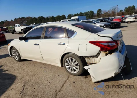 2017 Nissan Altima 2.5 z USA, uszkodzony, nr VIN 1N4AL3AP9HC132666
